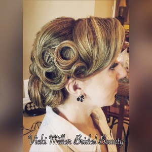 Vintage inspired hairstyle for Mother of Groom